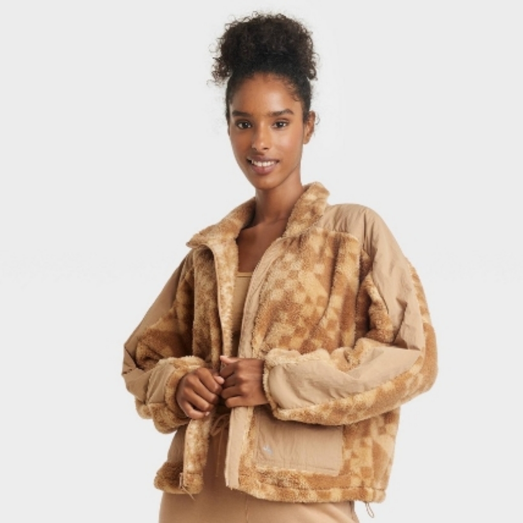 274 Joylab Womens Tan Teddy Jacket